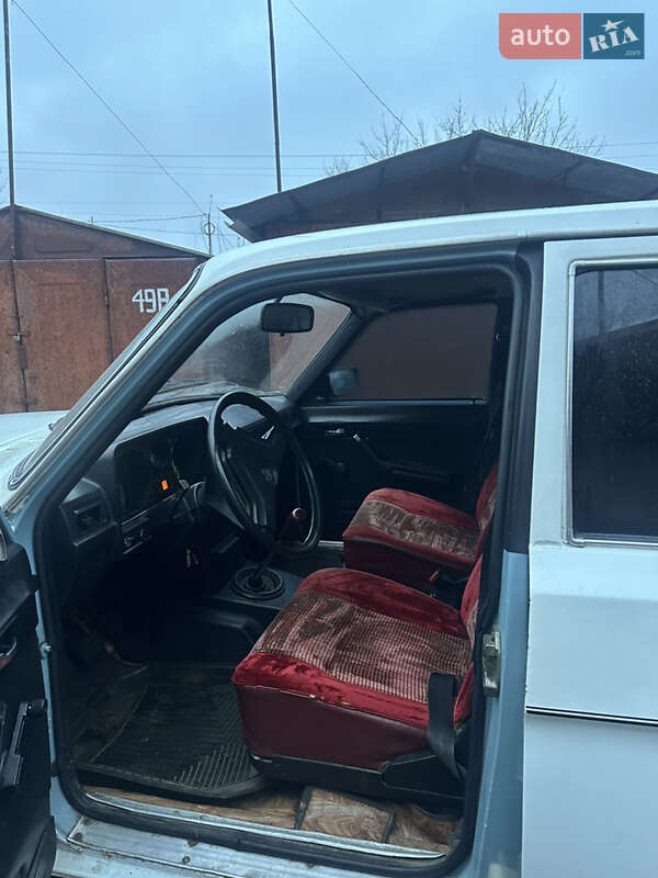 Седан ГАЗ 24-10 Волга 1987 в Ровно фото 5 Седан ГАЗ 24-10 Волга 1987 в Ровно