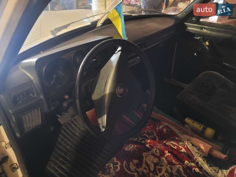 Седан ГАЗ 24-10 Волга 1986 в Кропивницком