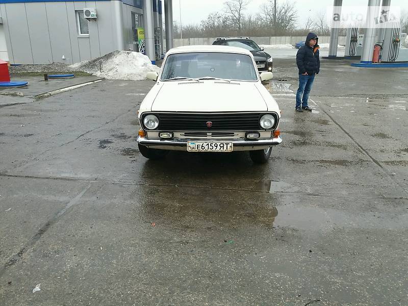 Седан ГАЗ 24 Волга 1983 в 