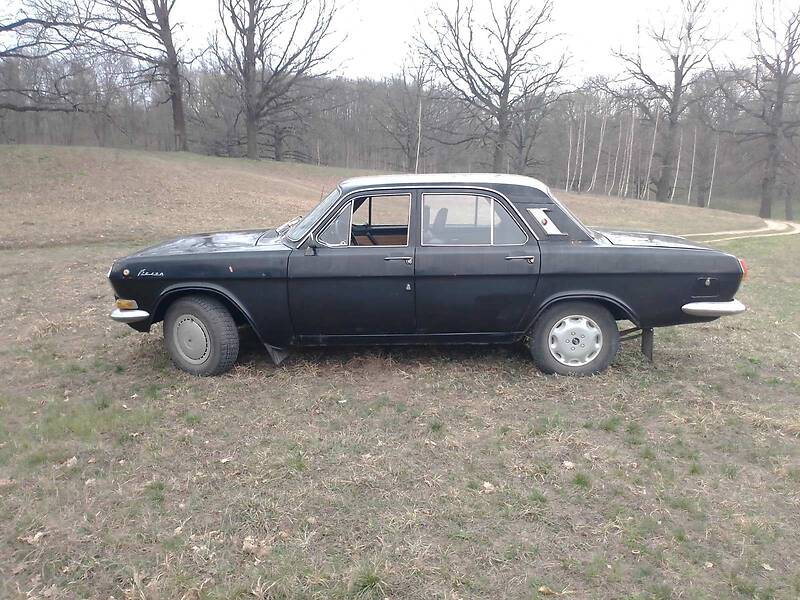 Седан ГАЗ 24 Волга 1984 в Люботині