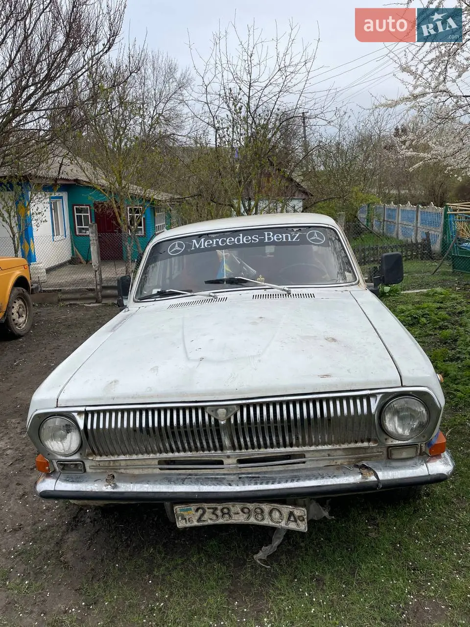 Продаю ГАЗ 24 Волга.
Задня резіна (Зима нова)
Находу Газ/бензин
Можливий торг
Цікавий торг з доплатою