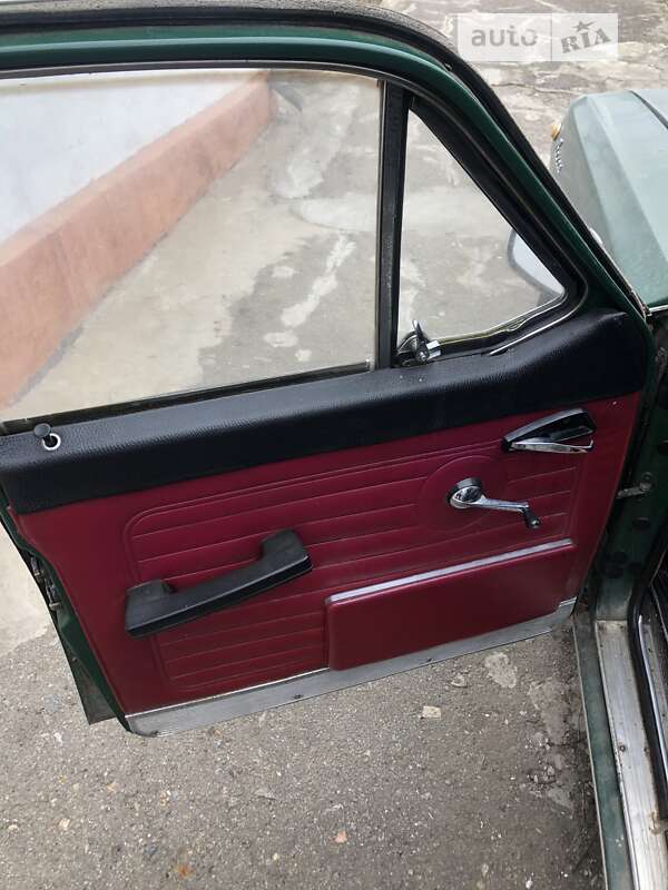 Седан ГАЗ 24 Волга 1982 в Одессе