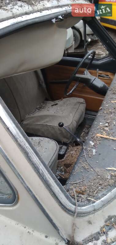 Седан ГАЗ 24 Волга 1981 в Львове