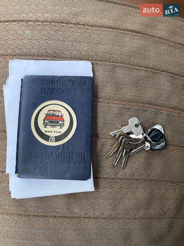 Седан ГАЗ 24 Волга 1976 в Киеве