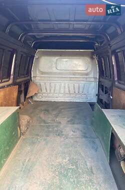 Грузовой фургон ГАЗ 2705 Газель 1999 в 