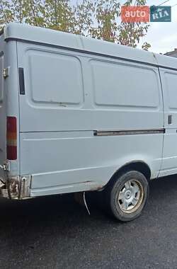 Грузовой фургон ГАЗ 2705 Газель 2002 в 