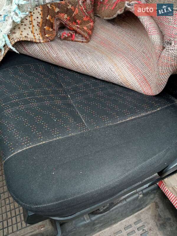 Вантажний фургон ГАЗ 2705 Газель 2005 в Мені фото 14 Вантажний фургон ГАЗ 2705 Газель 2005 в Мені