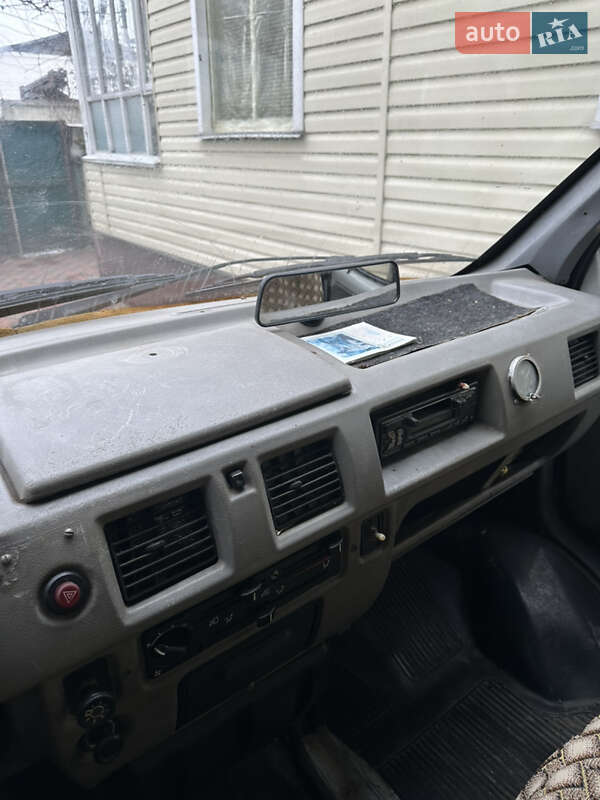 Грузовой фургон ГАЗ 2705 Газель 2000 в Чернигове