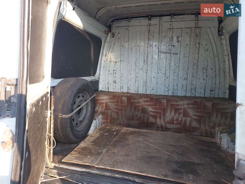 Минивэн ГАЗ 2752 Соболь 2000 в Запорожье