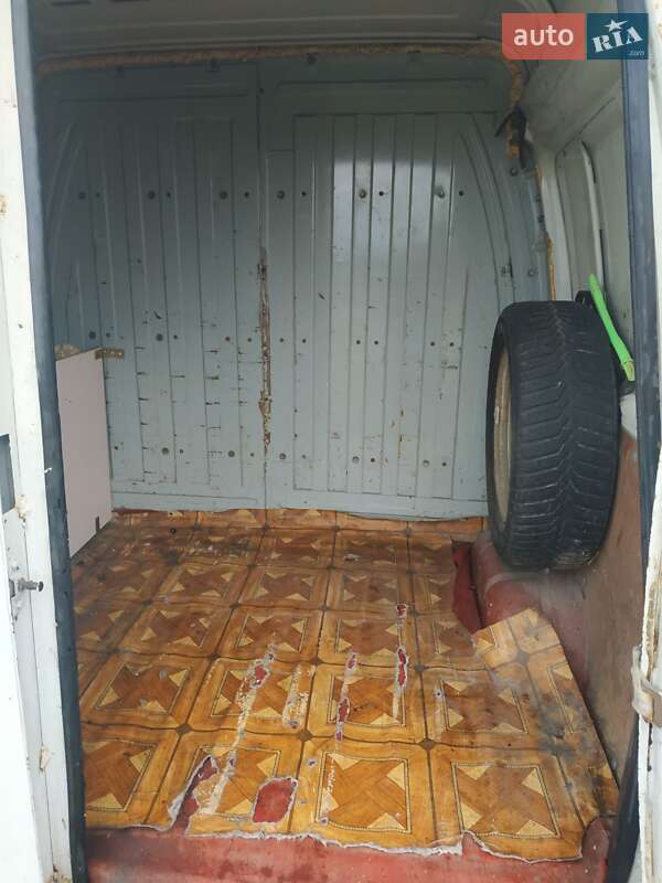 Вантажний фургон ГАЗ 2752 Соболь 2000 в Ємільчиному фото 11 Вантажний фургон ГАЗ 2752 Соболь 2000 в Ємільчиному