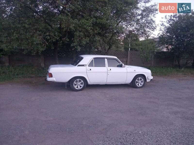 Седан ГАЗ 3102 Волга 1994 в Золочеве