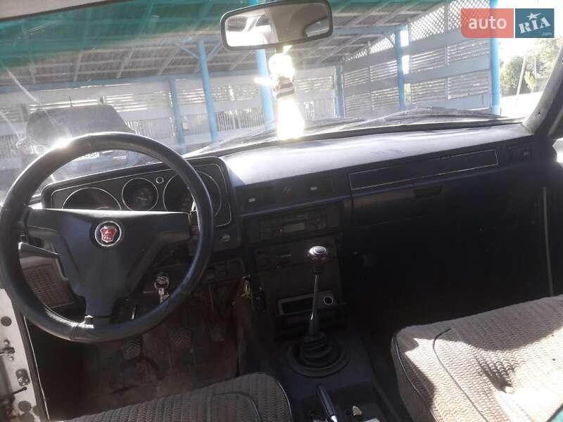 Седан ГАЗ 3102 Волга 1993 в Светловодске