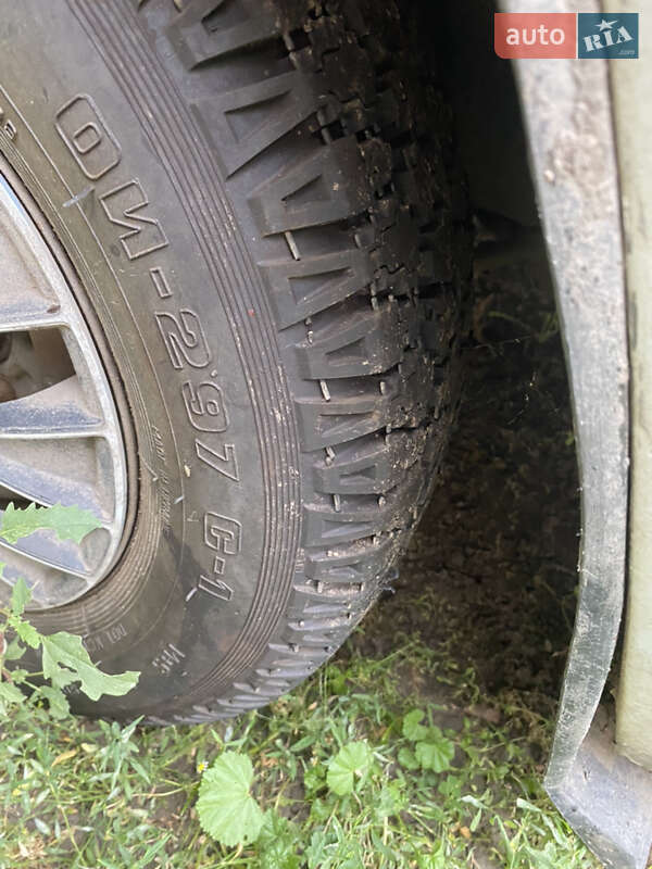 Седан ГАЗ 31029 Волга 1992 в Дніпрі