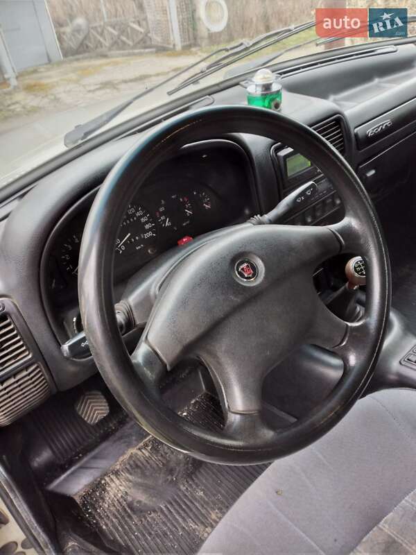 Седан ГАЗ 3105 Волга 2004 в Днепре