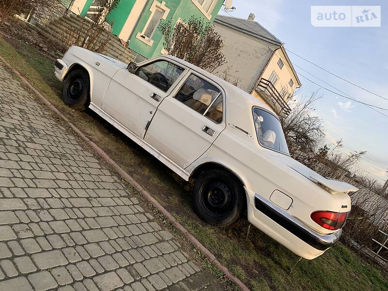 Седан ГАЗ 3110 Волга 2003 в Чернівцях