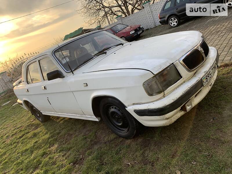 Седан ГАЗ 3110 Волга 2003 в Чернівцях