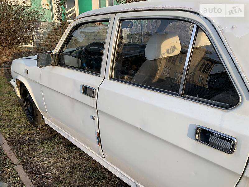 Седан ГАЗ 3110 Волга 2003 в Чернівцях