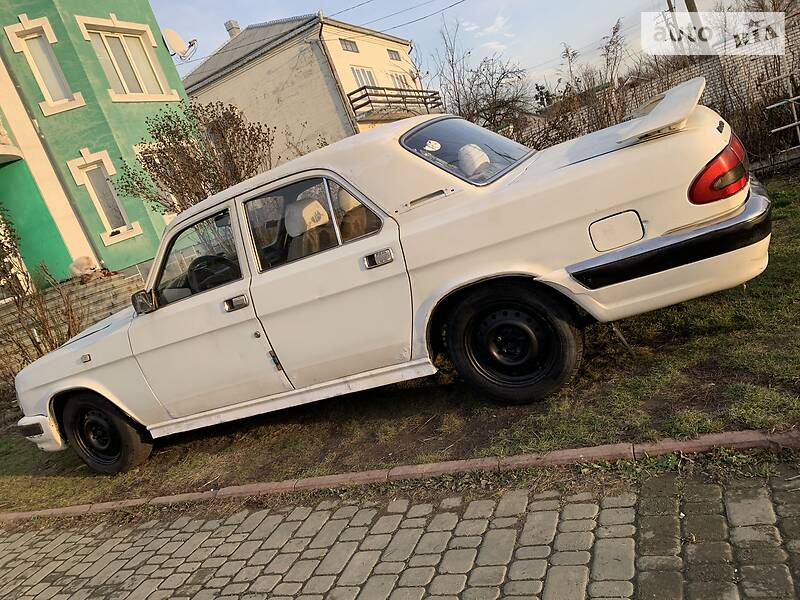 Седан ГАЗ 3110 Волга 2003 в Чернівцях