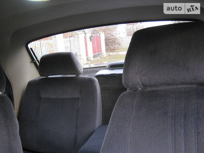 Седан ГАЗ 3110 Волга 1999 в Миргороді