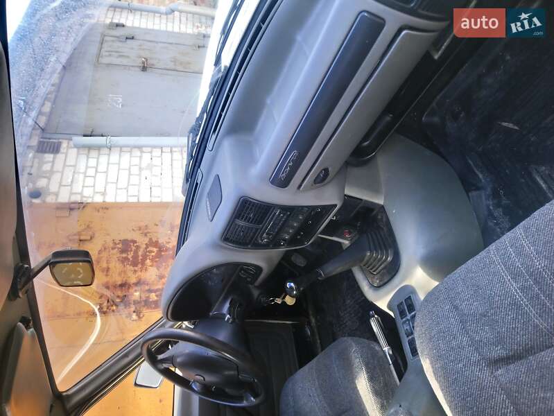 Седан ГАЗ 3110 Волга 1998 в Дніпрі