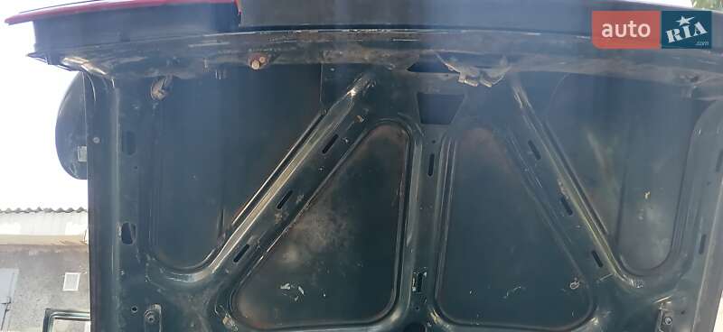 Седан ГАЗ 3110 Волга 2000 в Добропіллі