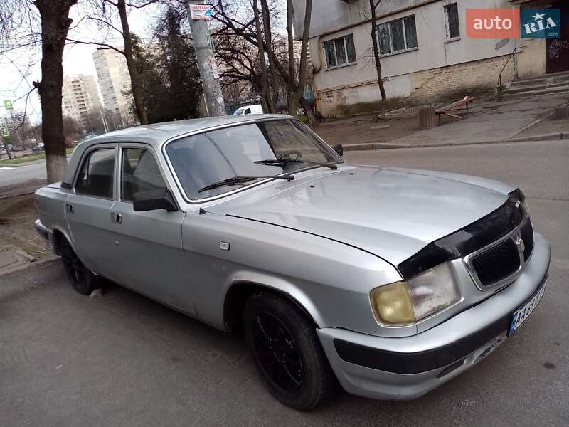 Седан ГАЗ 3110 Волга 2003 в Киеве