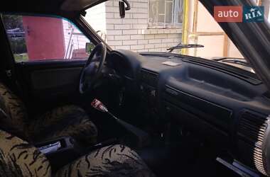 Седан ГАЗ 3110 Волга 2003 в Киеве