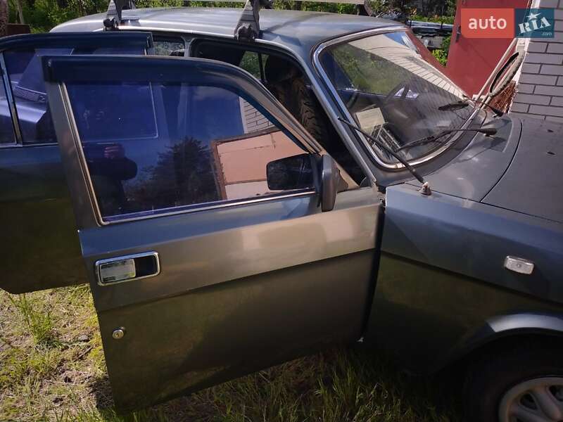 Седан ГАЗ 3110 Волга 2003 в Киеве