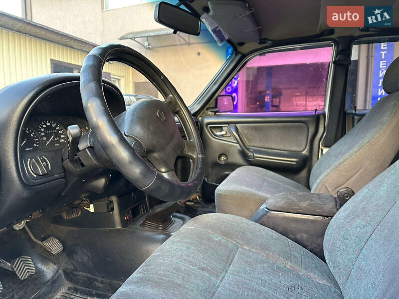 Седан ГАЗ 3110 Волга 2000 в Харькове фото 13 Седан ГАЗ 3110 Волга 2000 в Харькове