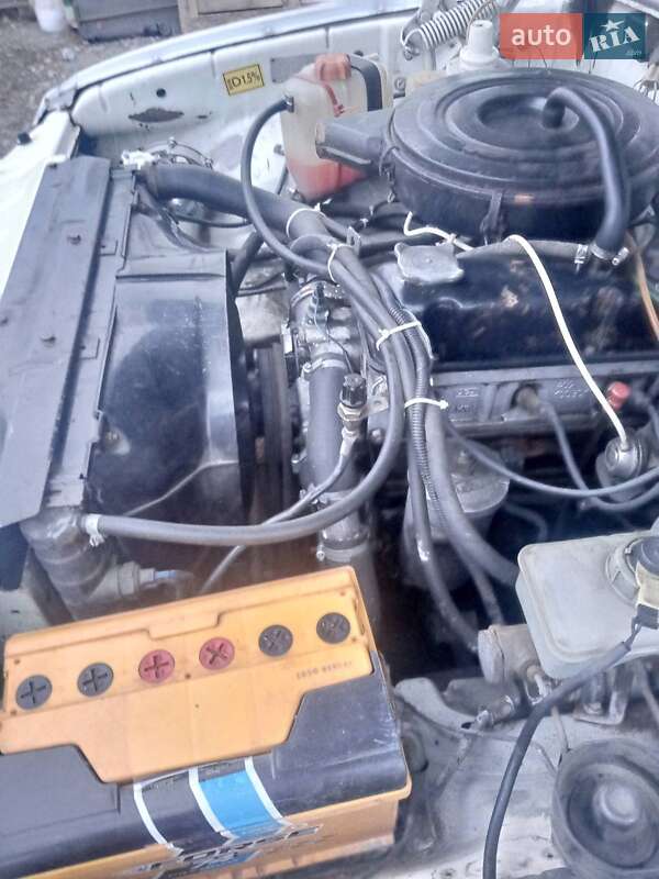 Седан ГАЗ 3110 Волга 2000 в Лисянці