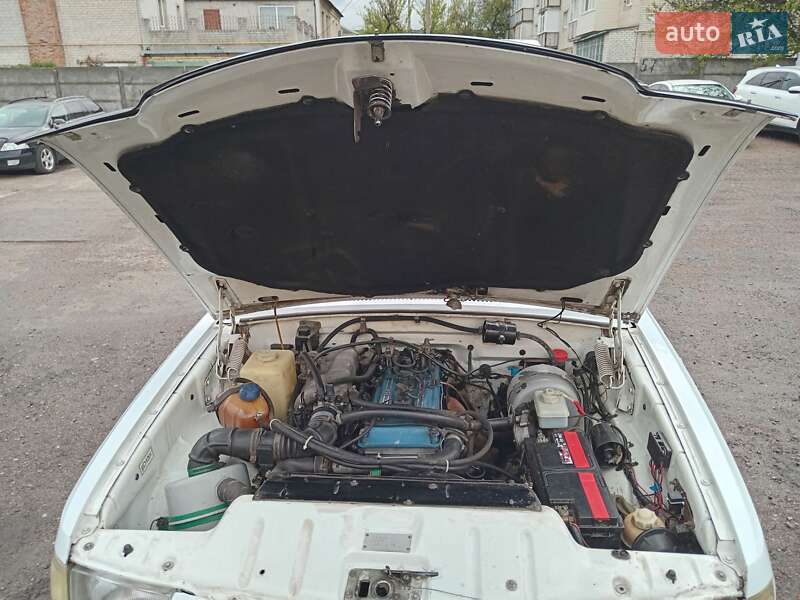 Седан ГАЗ 3110 Волга 2003 в Черкасах