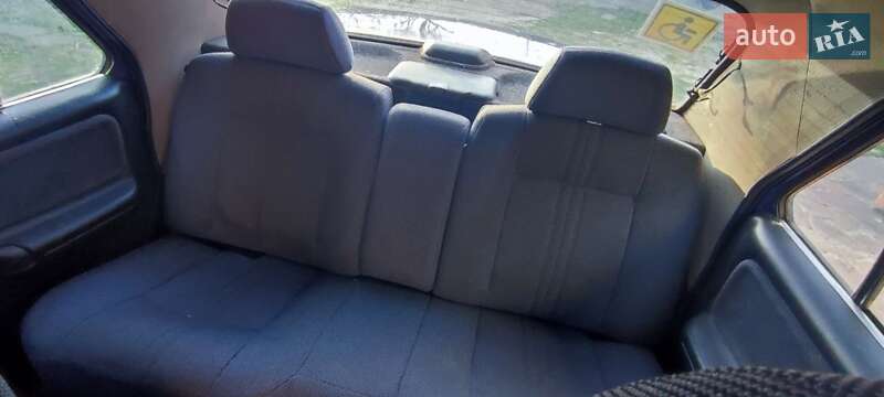 Седан ГАЗ 3110 Волга 2001 в Бучаче фото 3 Седан ГАЗ 3110 Волга 2001 в Бучаче