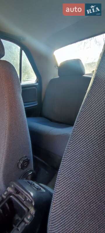 Седан ГАЗ 3110 Волга 2001 в Бучаче фото 6 Седан ГАЗ 3110 Волга 2001 в Бучаче