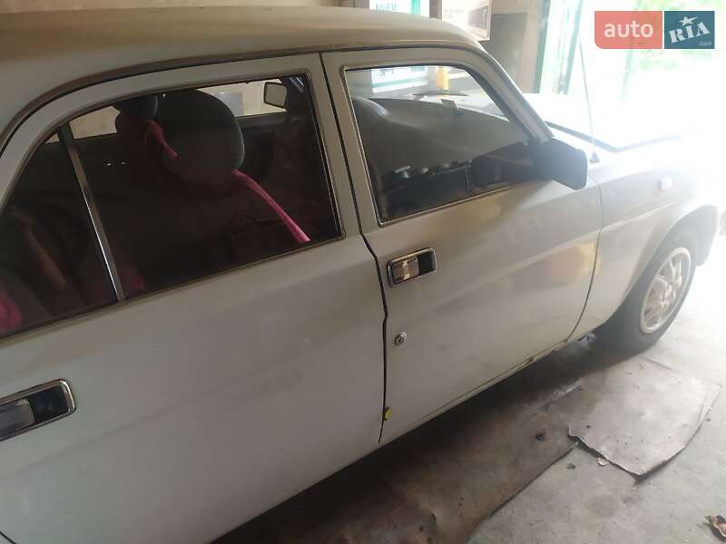 Седан ГАЗ 3110 Волга 2001 в Борисполе фото 3 Седан ГАЗ 3110 Волга 2001 в Борисполе