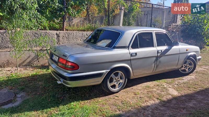 Седан ГАЗ 3110 Волга 2003 в Дніпрі