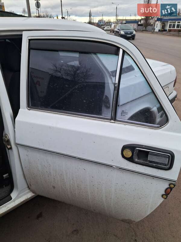 Седан ГАЗ 3110 Волга 2001 в Сумах фото 6 Седан ГАЗ 3110 Волга 2001 в Сумах