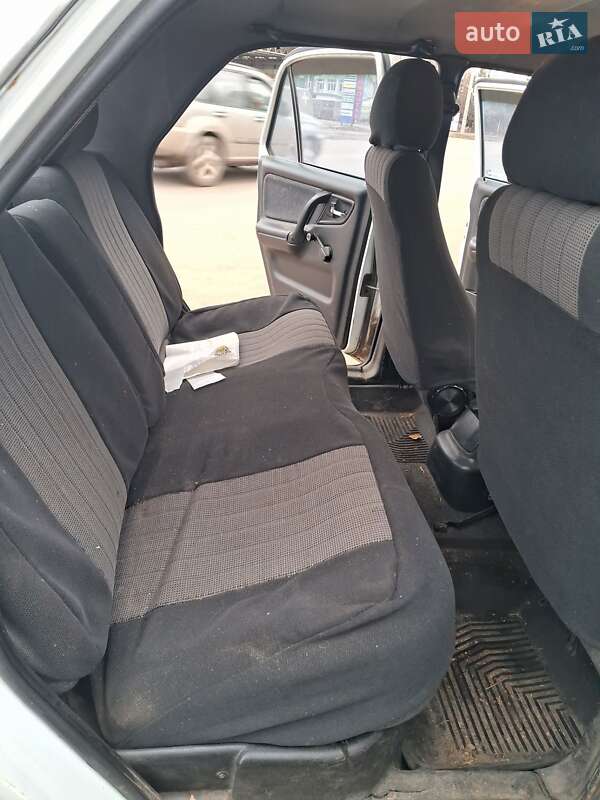 Седан ГАЗ 3110 Волга 2001 в Сумах фото 23 Седан ГАЗ 3110 Волга 2001 в Сумах