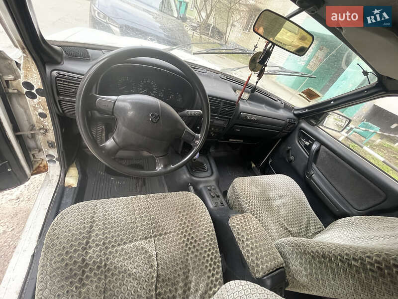 Седан ГАЗ 3110 Волга 2002 в Сумах