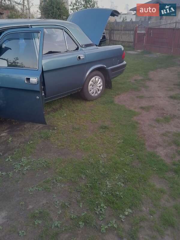 Седан ГАЗ 3110 Волга 2003 в Вараші