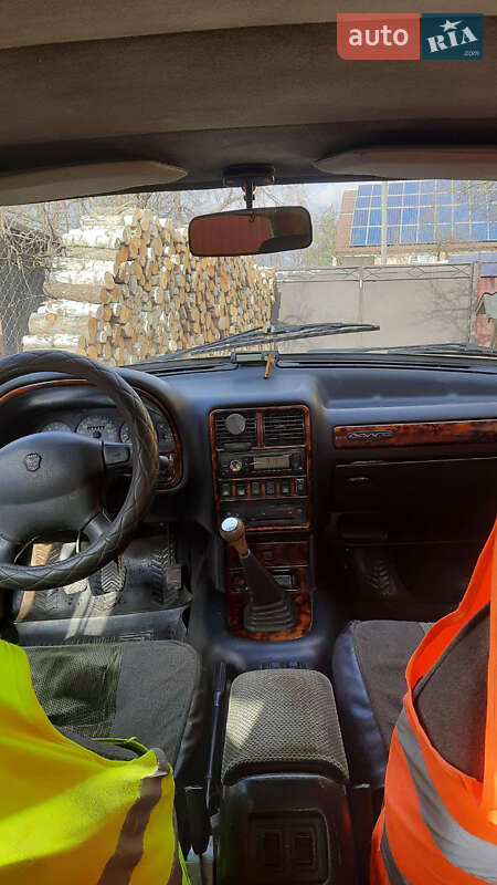 Седан ГАЗ 3110 Волга 2001 в Олевську