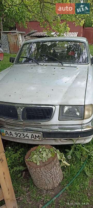 Седан ГАЗ 3110 Волга 2001 в 