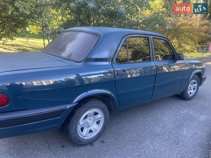 Седан ГАЗ 3110 Волга 2001 в Києві