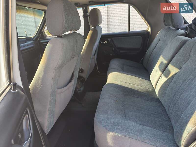 Седан ГАЗ 3110 Волга 2003 в Запоріжжі фото 15 Седан ГАЗ 3110 Волга 2003 в Запоріжжі