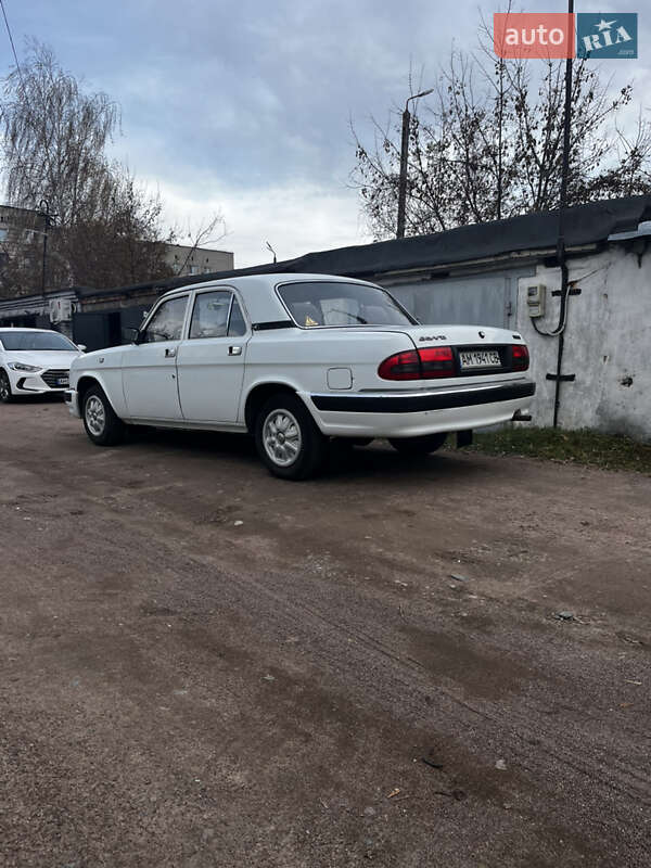 Седан ГАЗ 3110 Волга 2002 в Коростене