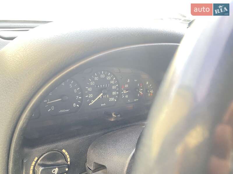 Седан ГАЗ 3110 Волга 2000 в Киеве фото 7 Седан ГАЗ 3110 Волга 2000 в Киеве