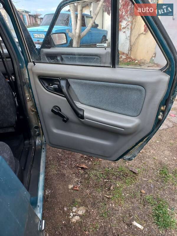 Седан ГАЗ 3110 Волга 1999 в Теплодаре