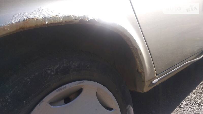 Седан ГАЗ 31105 Волга 2004 в Ужгороде