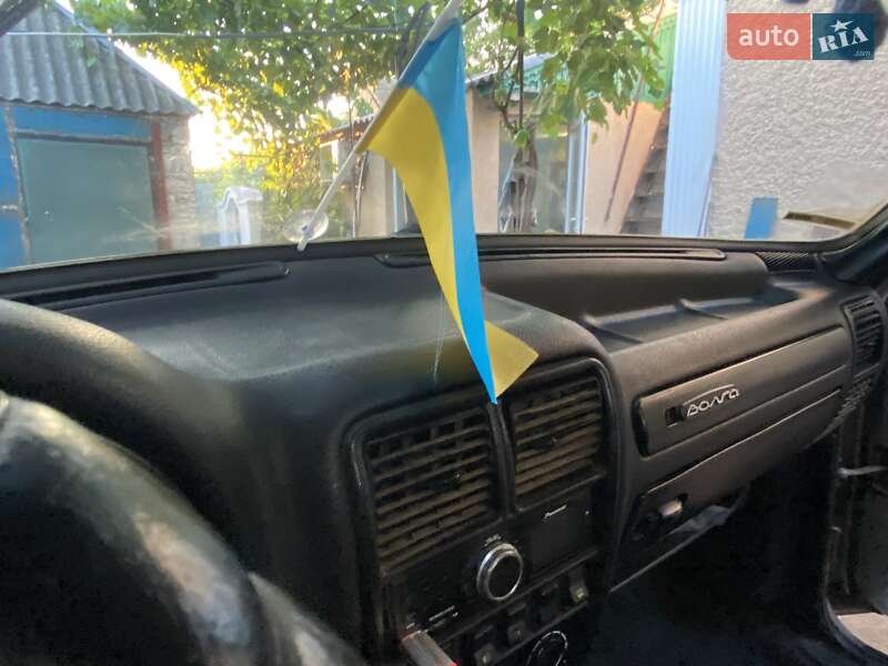 Седан ГАЗ 31105 Волга 2006 в Новій Одесі