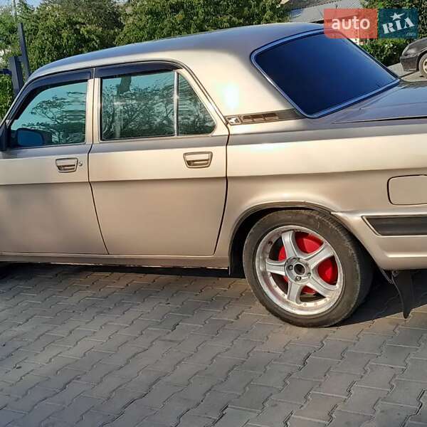 Седан ГАЗ 31105 Волга 2005 в Тарутиному