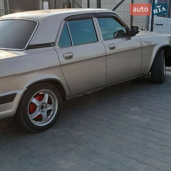 Седан ГАЗ 31105 Волга 2005 в Тарутиному